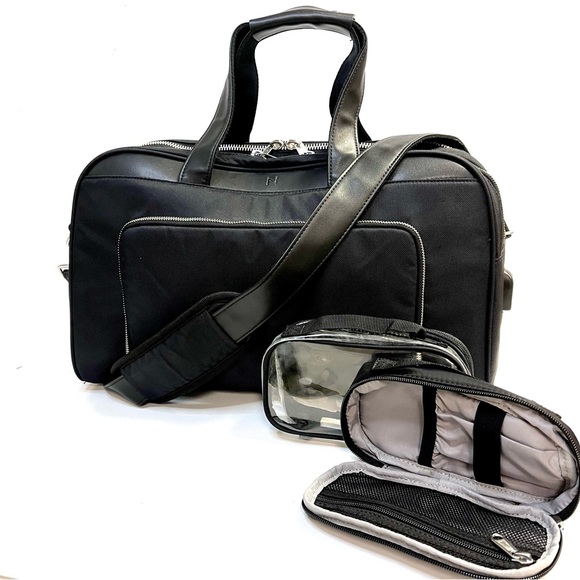 Nomad Lane Other - Nomad Lane ‘Bento’  Black Nylon Travel Bag